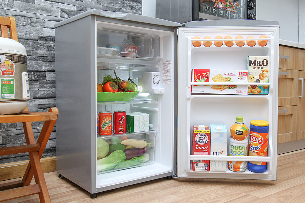 Tủ Lạnh Mini Aqua AQR-95AR (90L)